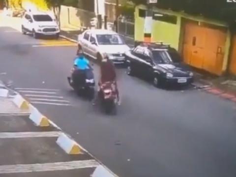 ブラジルのバイク強盗犯