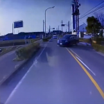 【国内・動画】焦りは禁物。一時停止を無視して飛び出してきた車と衝突しそうになる様子が公開。